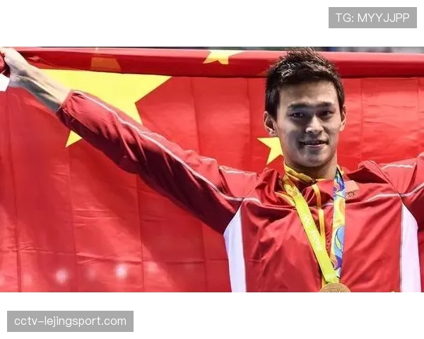 中国艺人王鹤棣全明星名人赛贡献10分4篮板，红发造型亮相引关注